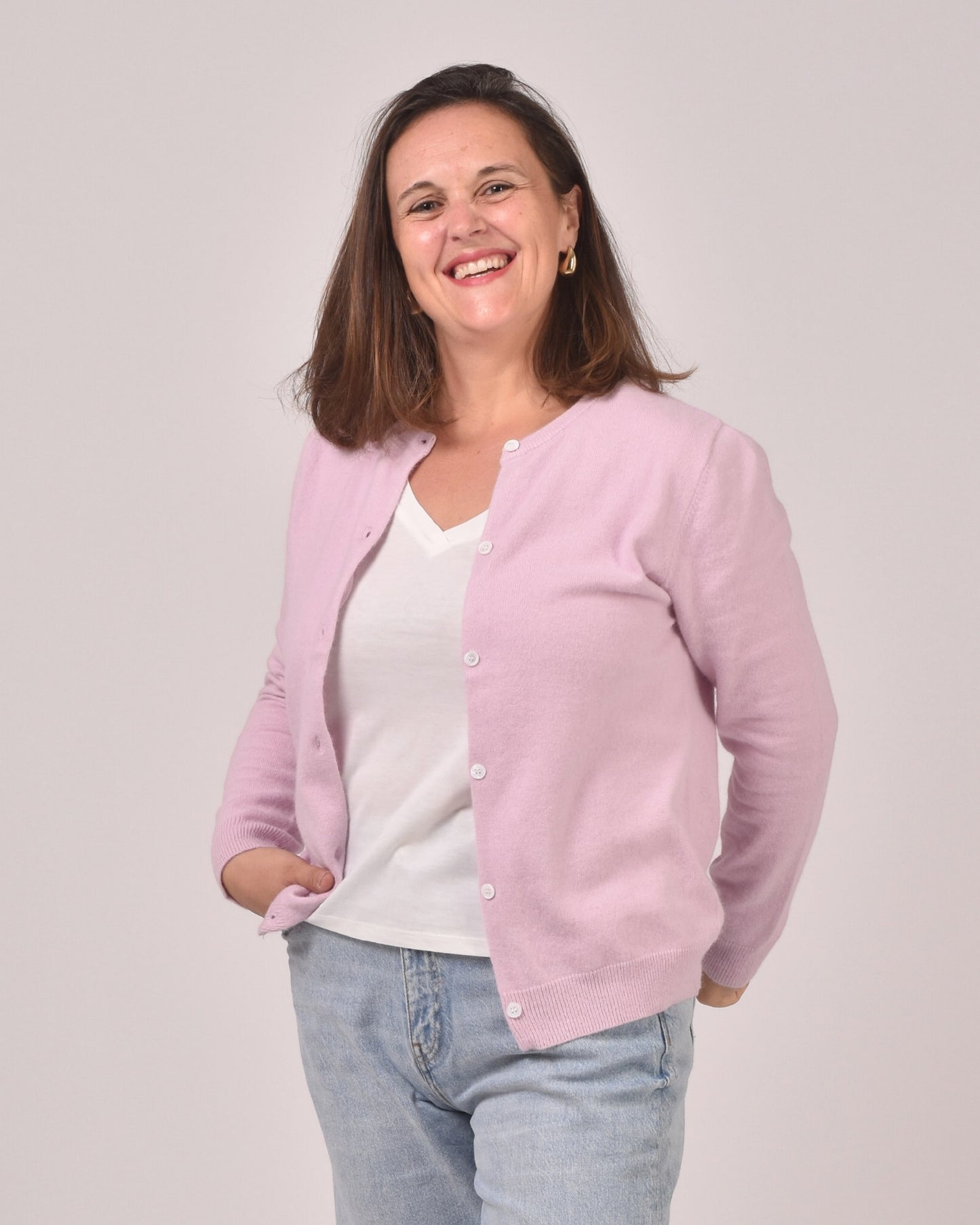 rose poudré - Aurélie mesure 1m65 et porte du L