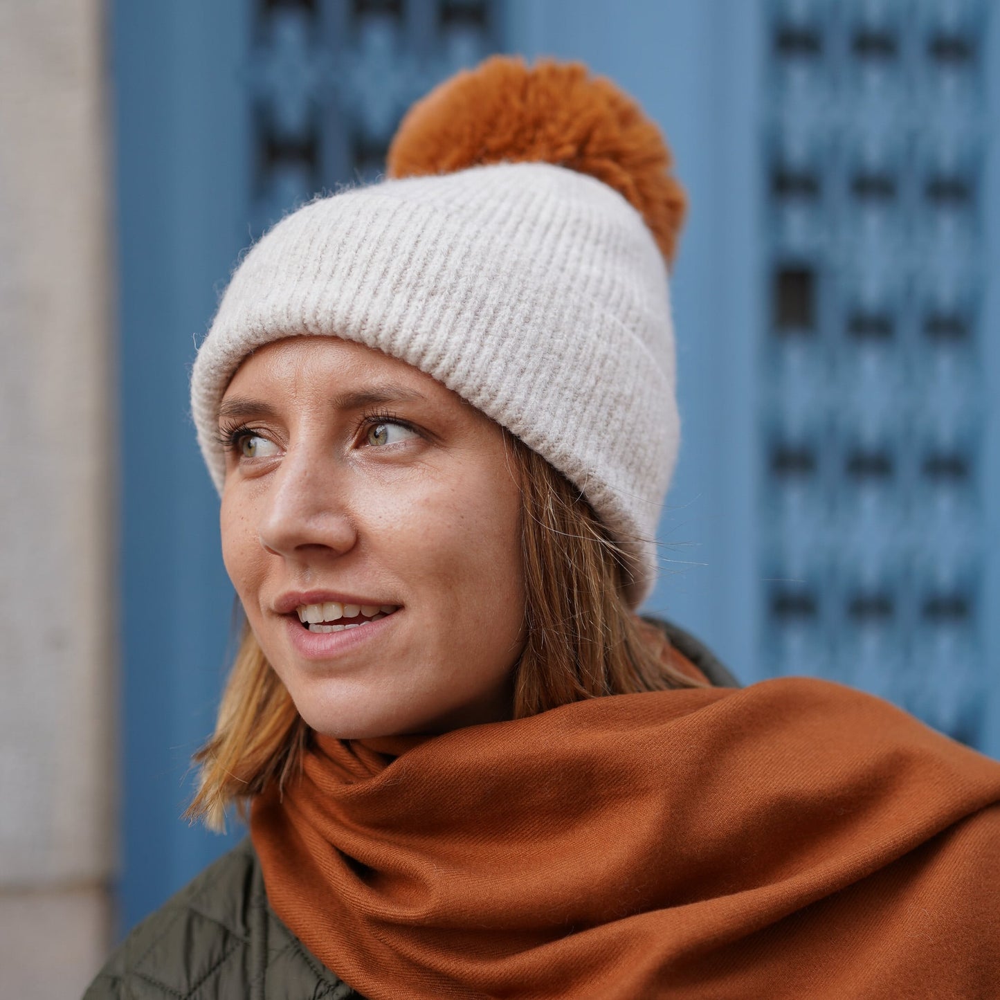 Trio cachemire — écharpe + bonnet + mitaines | Beige et cuivre