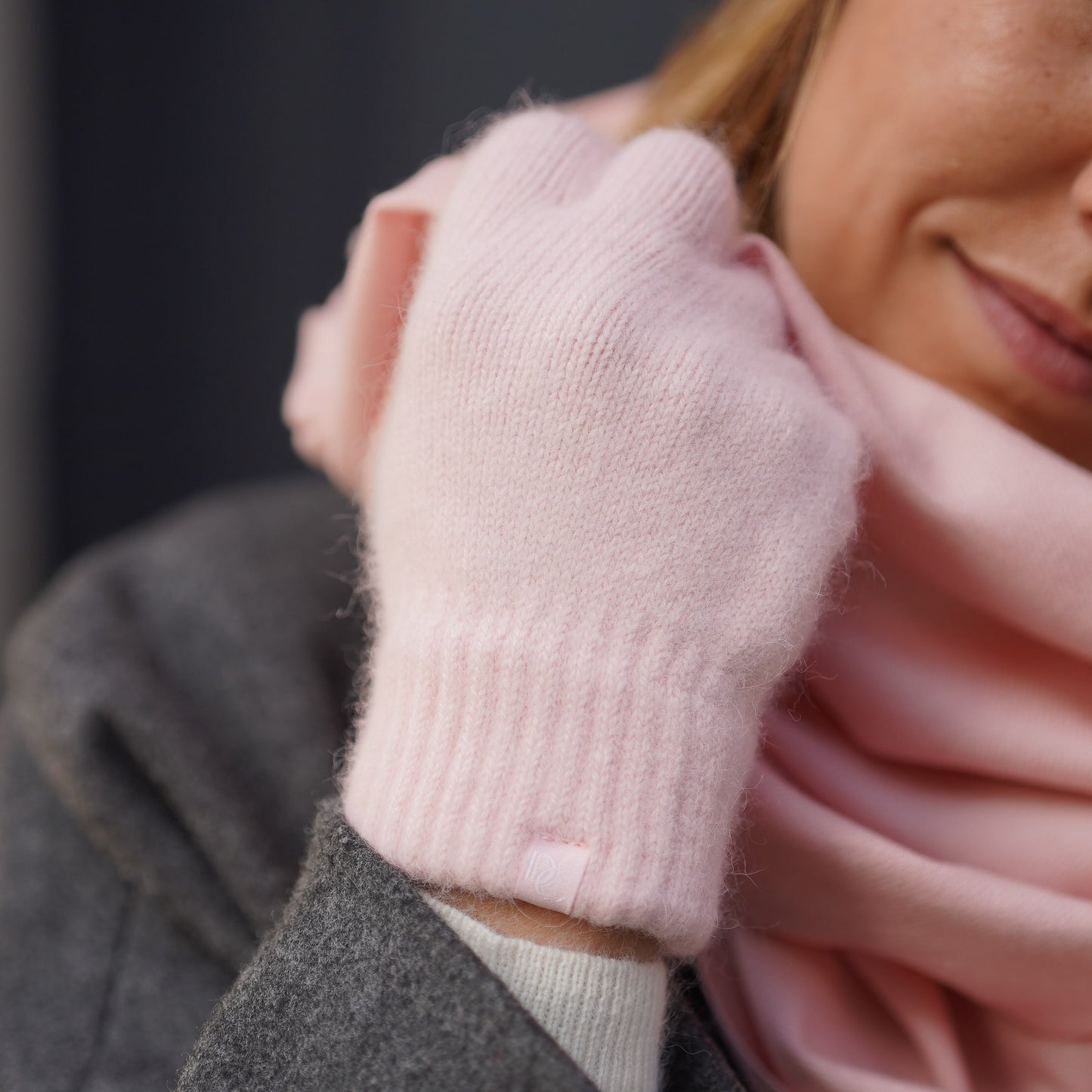 Trio cachemire — écharpe + bonnet + gants | Rose poudré