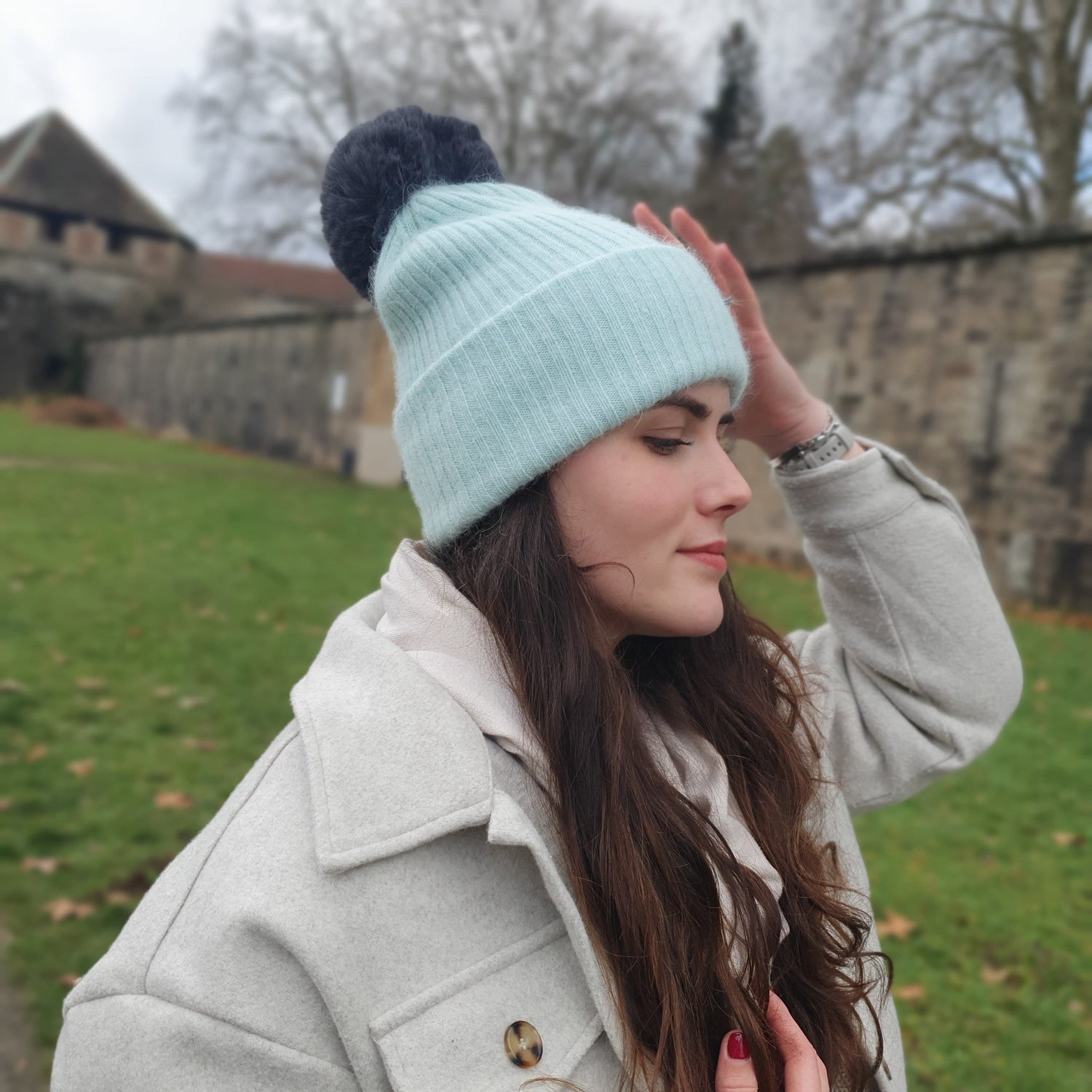 bonnet tendance 2023 bleu femme