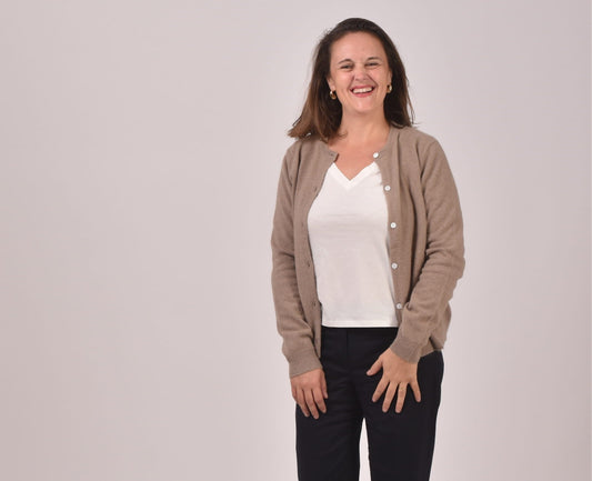 porter cardigan taupe pull cachemire femme