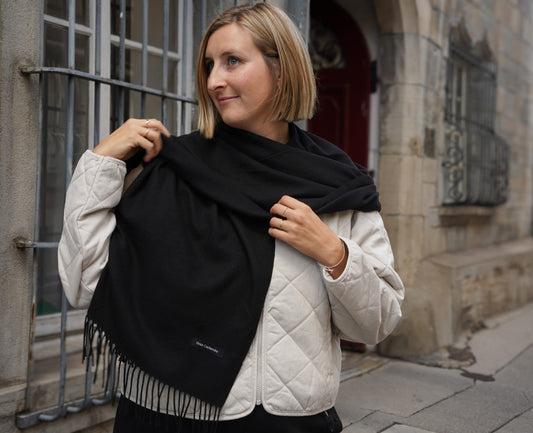 écharpe cachemire femme chic noire