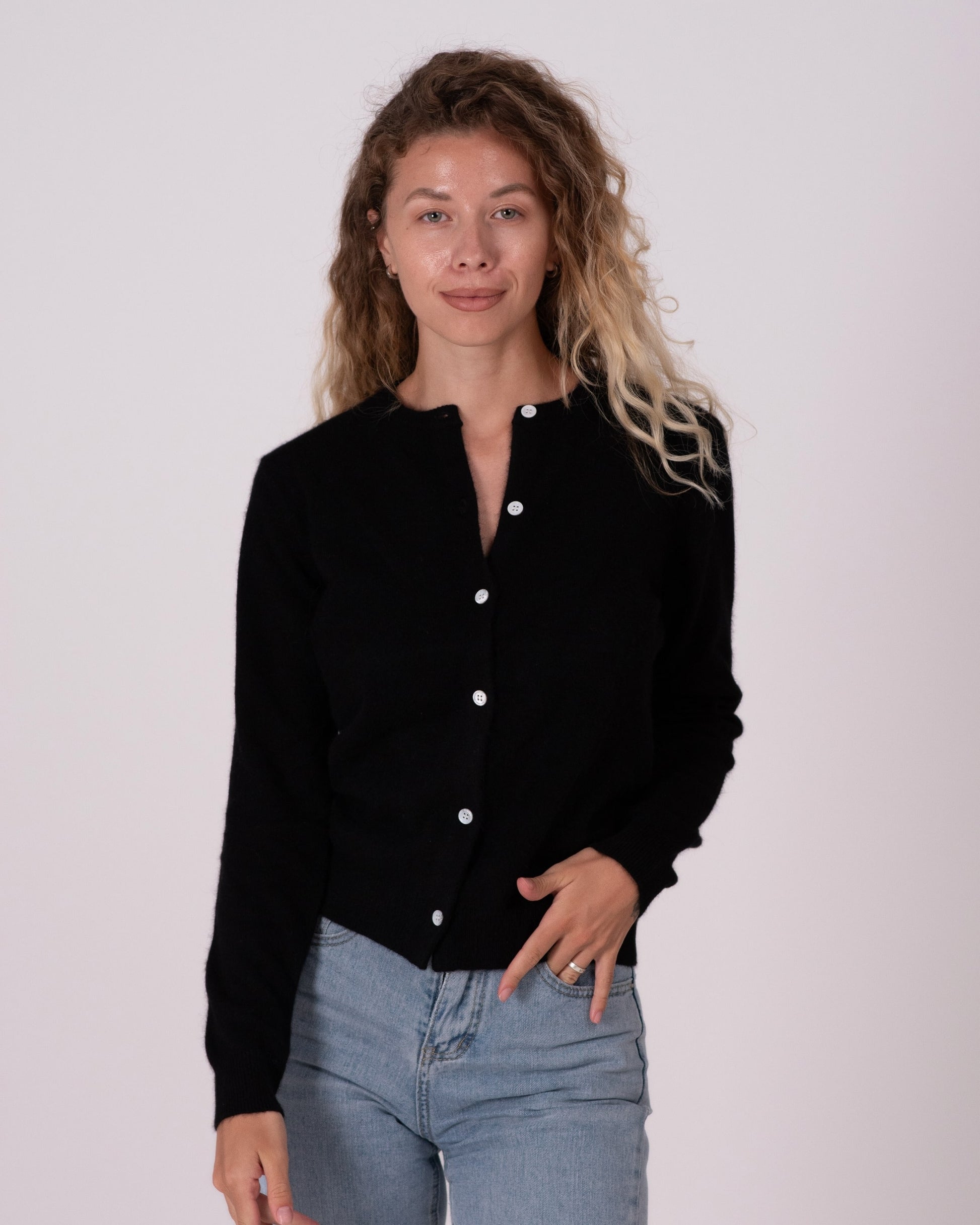 Cardigan cachemire femme col rond – Doux Cachemire