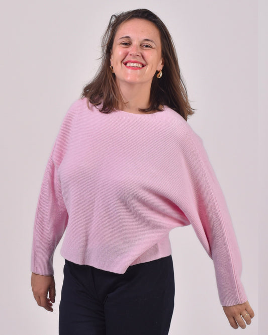 rose poudré - Aurélie mesure 1m65 et porte du M