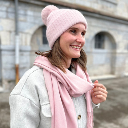 Bonnet pompon cachemire rose poudre femme