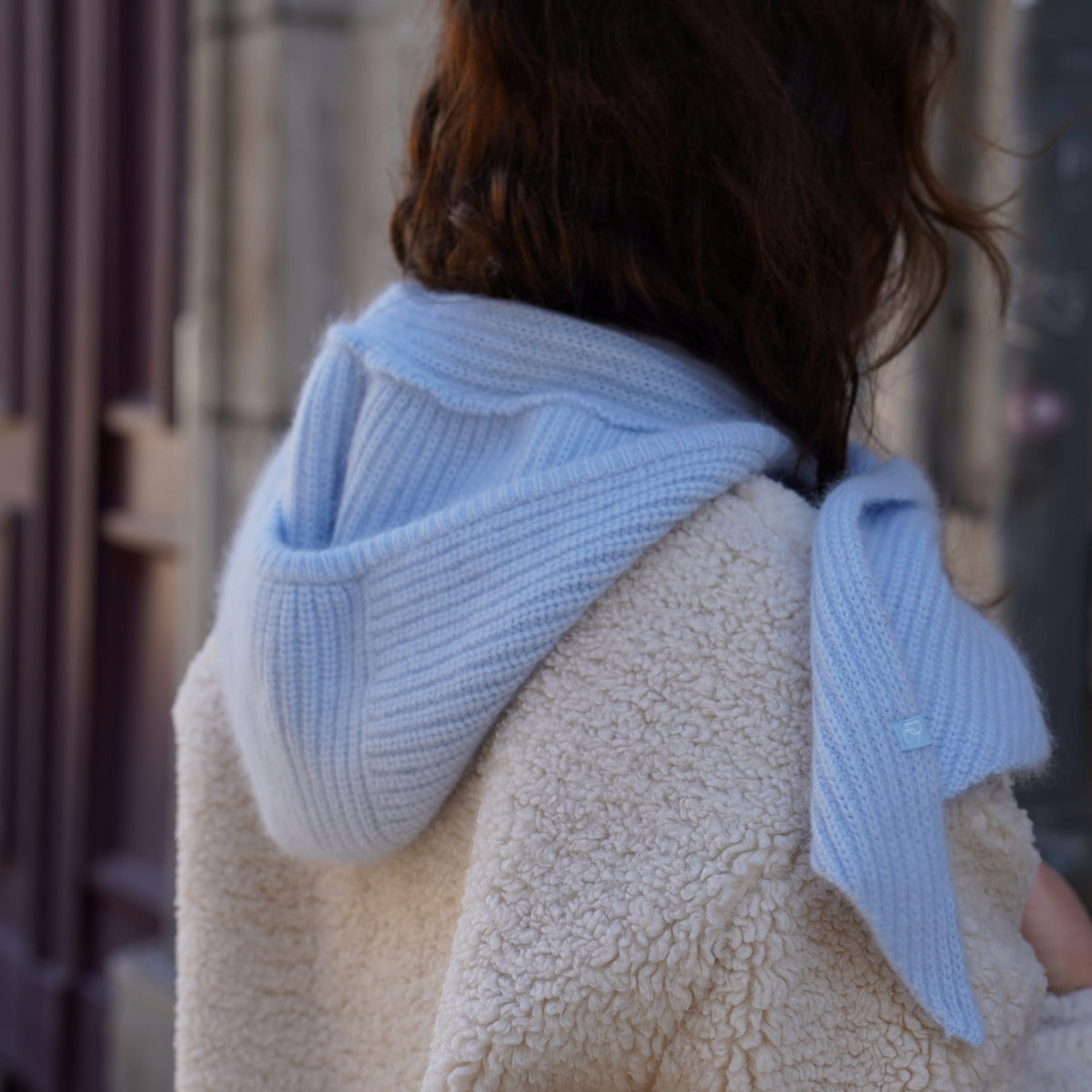 Capuche amovible cachemire bleu neige