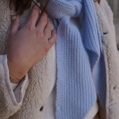 Capuche amovible cachemire bleu neige